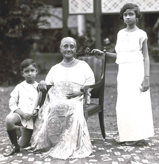 Lorna and Errol de Fonseka with their grandmother Alice de Fonseka. (Around 1927)